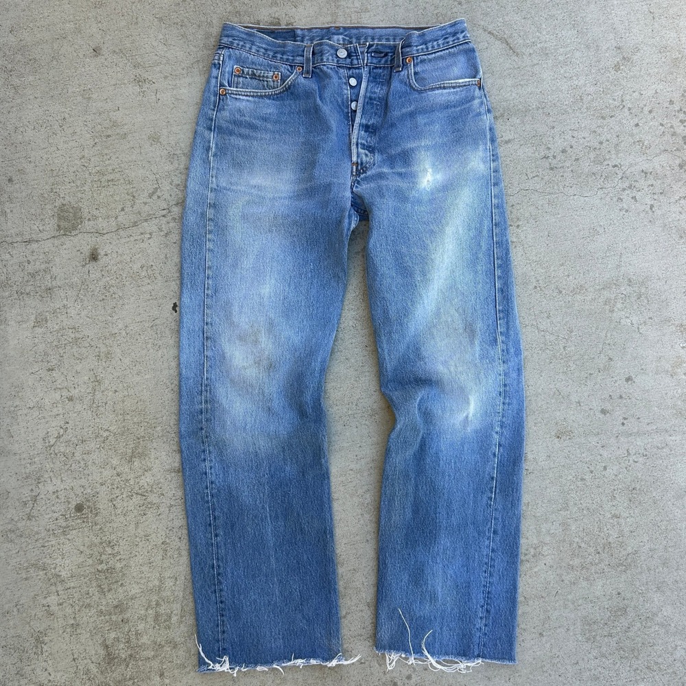 Levis 501 Jeans 34x32 Vintage 90s Made in USA Light Wash Distressed Blue Denim